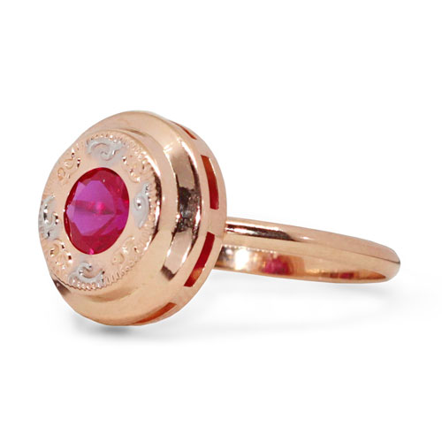 Кольцо из золота с розовым фианитом